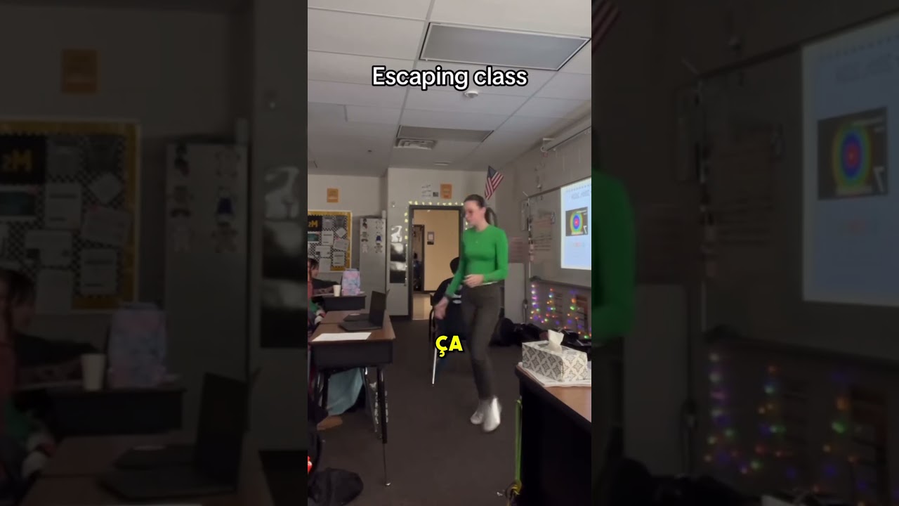 Cette Etudiante a Tenté de S'échapper mais...